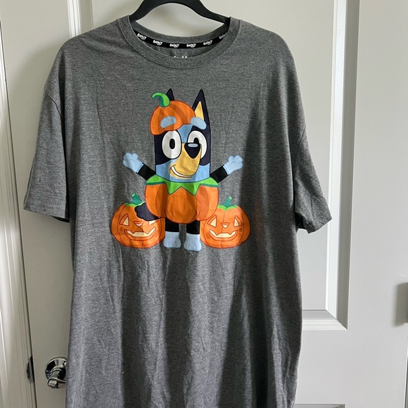 Bluey Halloween Themed Short Sleeve Tee - Picture 1 of 5